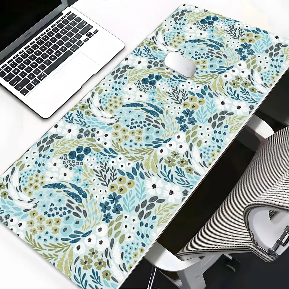 Pastel Floral Pattern Design Extra Large Gaming Mouse Pad,Aesthetic Desktop Decoration Pad,Desktop Accessory,Rubber Pad Non-slip Lock Edge Work Pad, Multi-size Mousepad Suitable For Laptop, Desktop Games,Work,Family, Good Gift