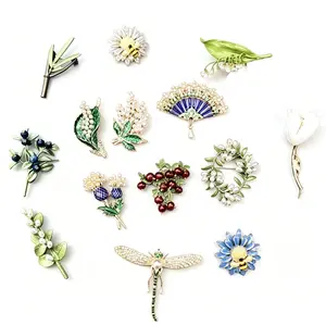 Palace Antique Style Flower Botanical Design Men's Women's Brooch Pin Jewelry Accessories Suit Decoration Holiday Party Gifts Ladies' Brooches