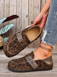 Women's Leopard Print Suede Mule Sandals with Metal Buckle, Thick Sole Retro Casual Wide Fit Slip-On Shoes for All Seasons, Comfortable Footwear