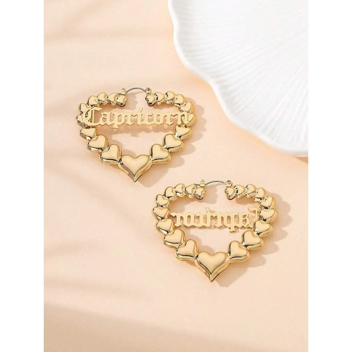 1-Pair Personalized Fashionable Hoop Shape Earrings, American Zodiac Letter Design with Cancer, Gemini, Sagittarius, Virgo Options, Ideal Birthday Gift