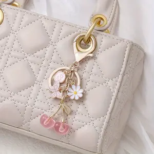 1/20pcs A-Z Initials Keychain with Pink Floral Charms, Women's Fashion Keyring, Bag Pendant, Ideal Christmas Gift for Handbags & Backpacks, Backpack Accessories, Alloy Lobster Clasp, Decorative Letter Theme