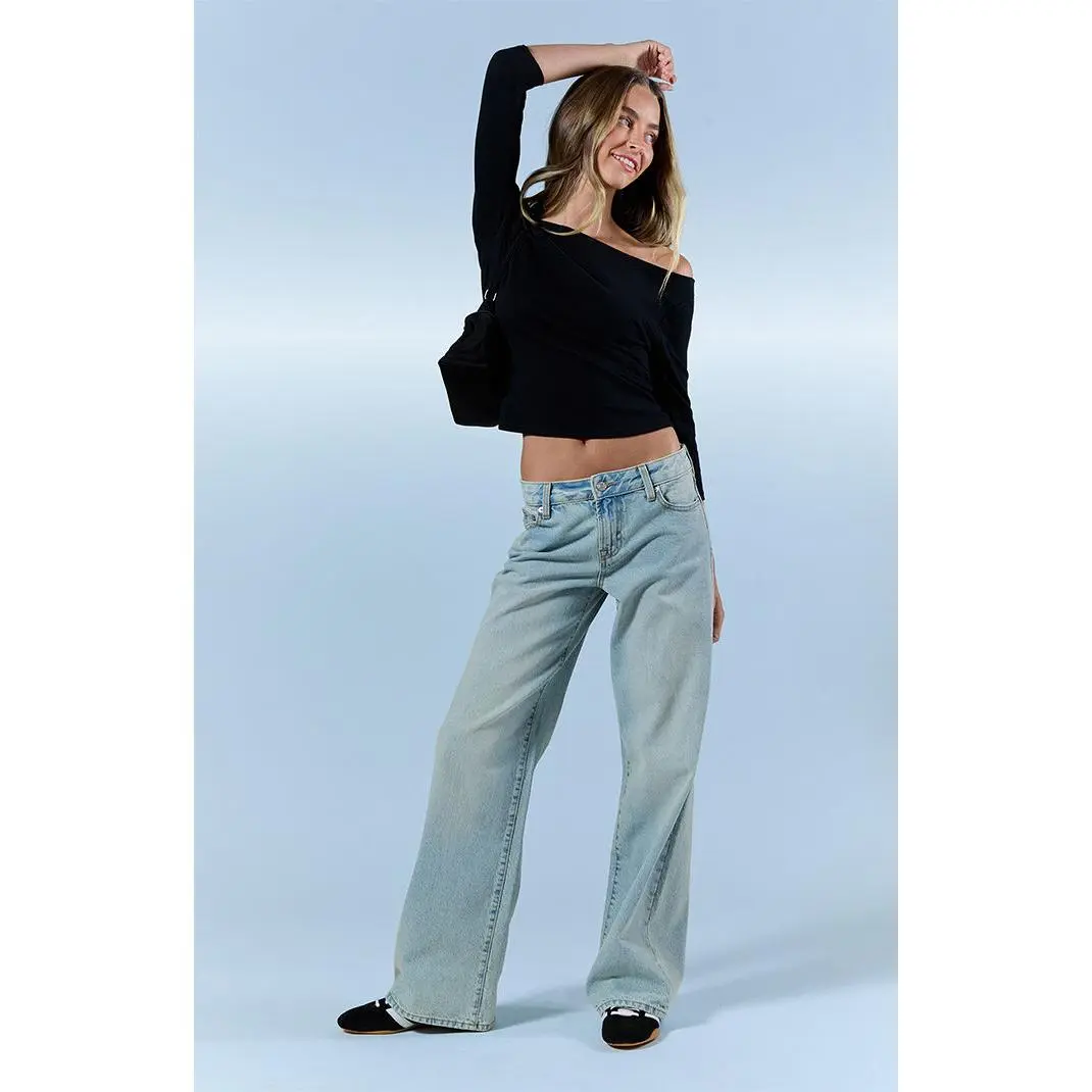 Pacsun Women's Casey Low Rise Baggy Jeans Lighter Blue