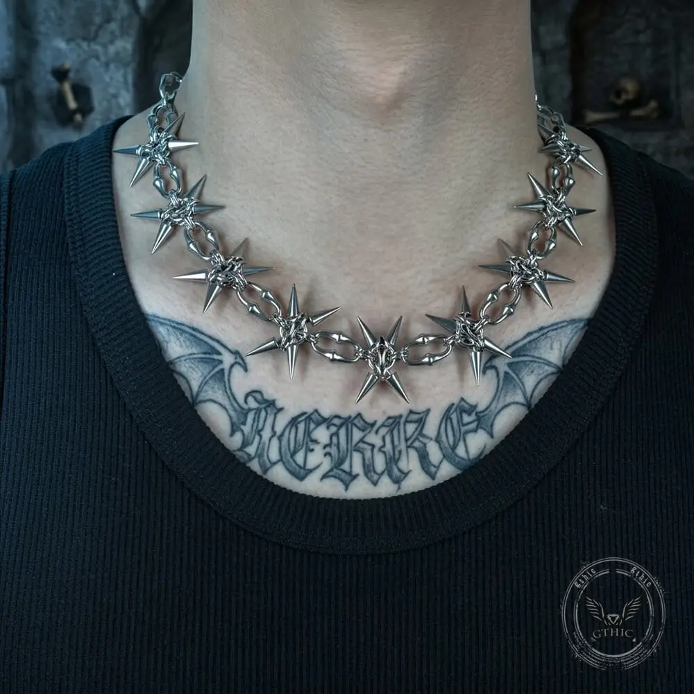 GTHIC Punk Studded Stainless Steel Clavicle Necklace Bold Street Style Accessory for Casual Outfits or Birthday Gifts