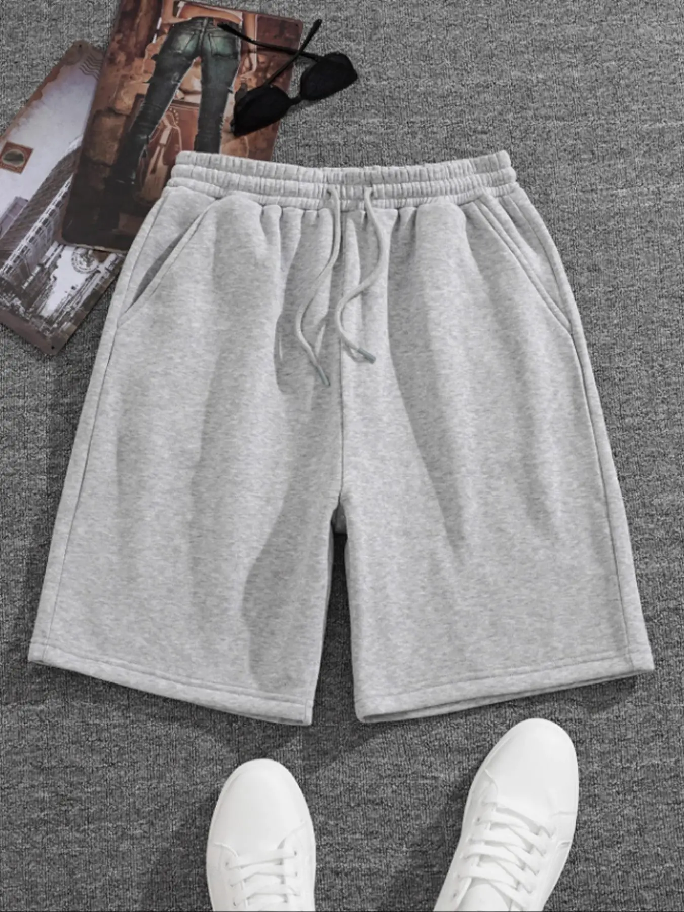 Men's Solid Color Drawstring Waist Shorts, Regular Fit Casual Comfy Breathable Shorts for Summer, Men's Bottoms for Daily Wear