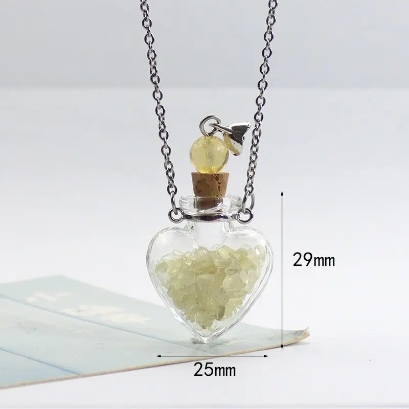 Yellow crystal heart shaped glass neckla