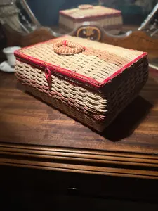 Early 20th-Century Woven Sewing Basket with Coral Satin Interior
