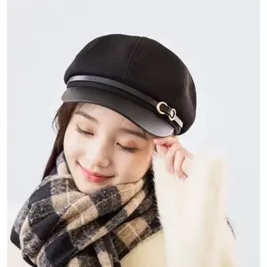 Street Shot High-end Autumn Winter Women's Beret Japanese Black Casual Vintage Painter Beret Faceless Small Retro Octagonal Cap with Buckle Detail