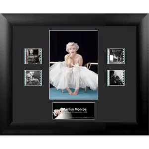 212 MAIN Marilyn Monroe Series 3 MGC Double Mount Wooden Rectangular Film Cell Photo Frame, 11x13 in, Sports Collectibles Decor Accessory