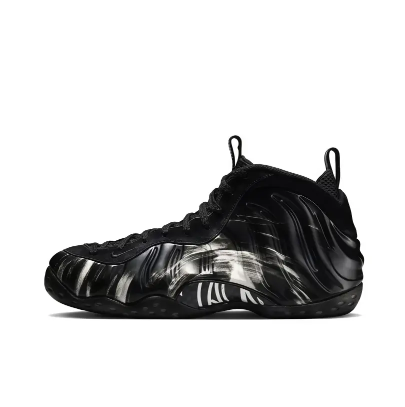 Glossy black mid-top athletic shoes with silver brush stroke printed wavy foam shell and honeycomb side panels, metallic streak design delivers minimalist dark streetwear vibe for all daily outfits