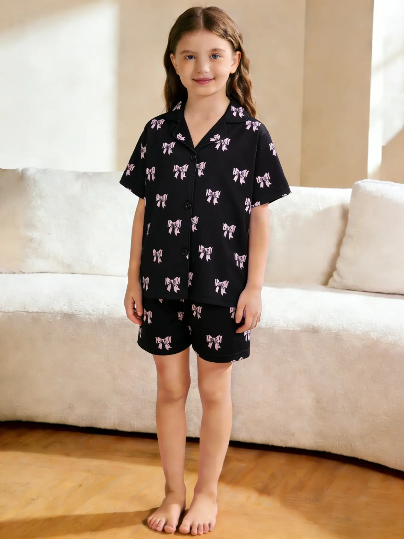 2-piece set of children's girls' black background, full body pink bow print pattern short sleeved shorts, lapel design, button closure elastic waistband, all season home daily sleepwear set, Soft Casual Pajamas, Collared Pajama Set