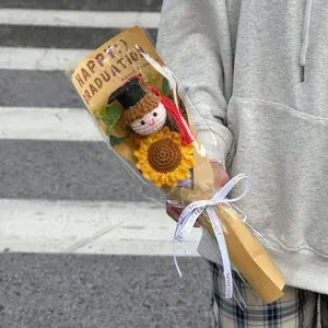 Handmade Sunflower Doctor Doll Bouquet 2026 Graduation Gift, Soft Knitted Floral Decor, Unisex Graduation Souvenir, Elementary to University Gifts
