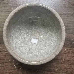 Elegant Crackle Glaze Ceramic Bowl - Unique Home Decor & Tableware for Versatile Stylish Use in Modern & Traditional Settings