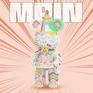 3700-Piece Birthday Cake Bear Assembly Stem Building Blocks, 32 cm Creative Bear Figure for Kids, Unique Gift & Home Decor for Girls and Boys