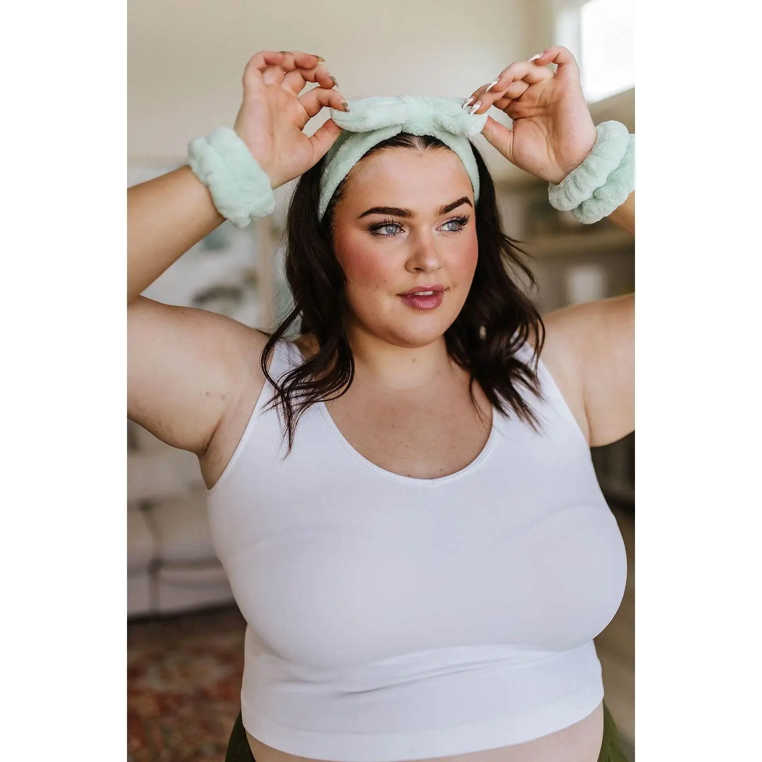 Effortless Days Stretchy Headband & Wristband Set in Sage