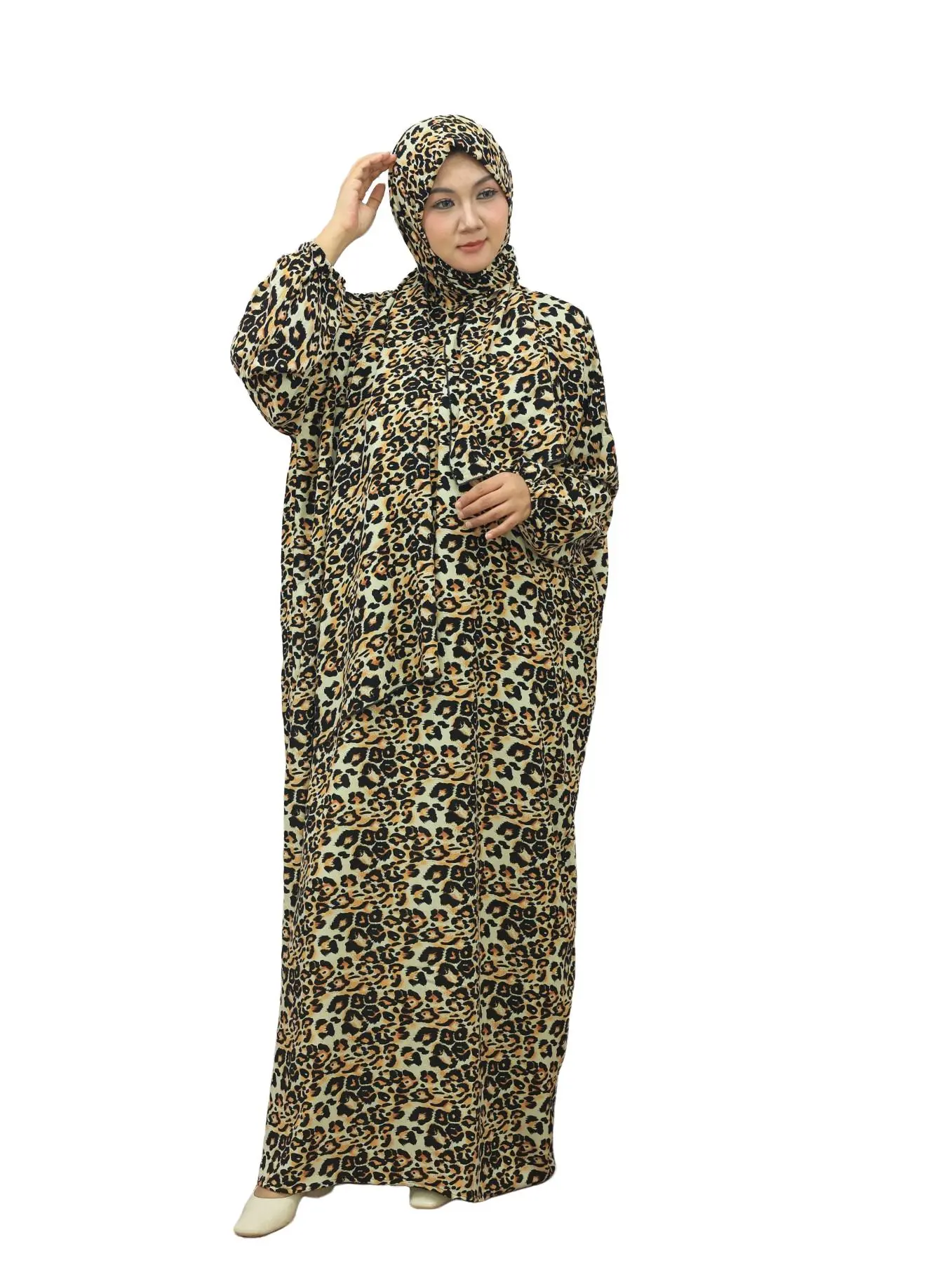 Leopard Print Muslim Abaya, Loose Fit Long Sleeve, All-Over Print, Modest One-Piece Dress, Comfortable & Stylish, Daily Wear & Prayer, Islamic Modesty Clothes, Muslim Clothing