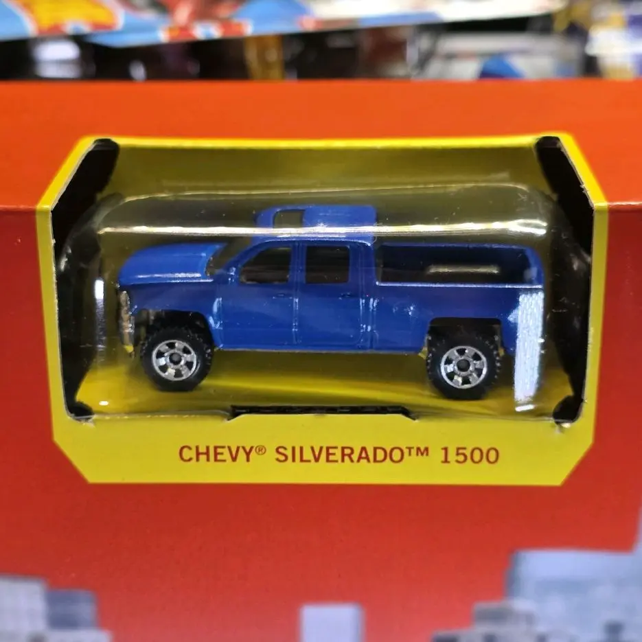 ミニカー MATCHBOX AUTO SHOP CHEVY SILVERADO 1500 Matchbox Action Drivers Auto Shop Play Set w/ Chevy Silverado - 1