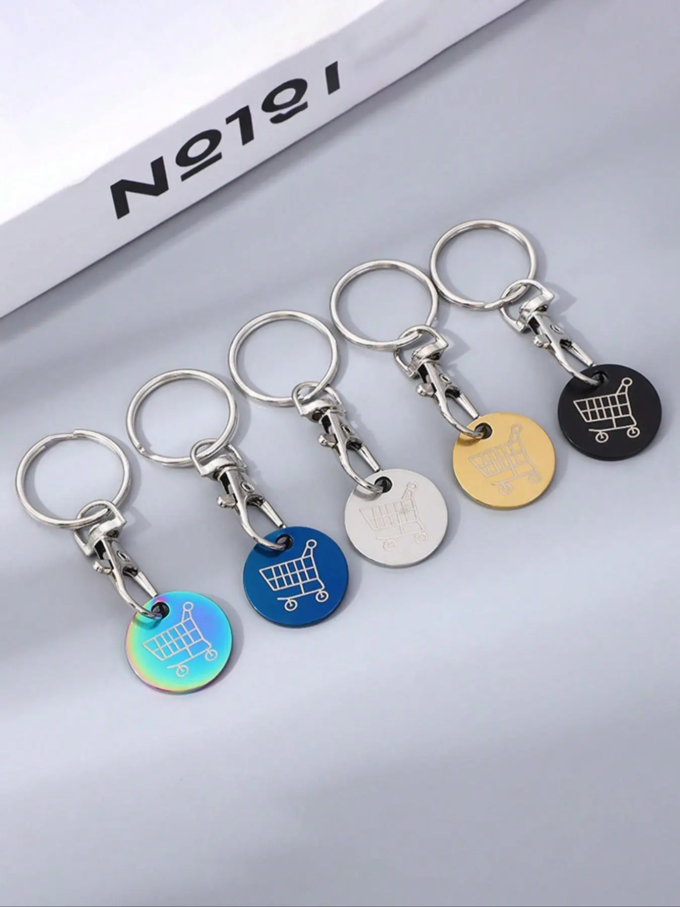 Stainless Steel Shopping Cart Design Keychain, Fashionable Alloy Keychain, Durable Accessories for Easy Shopping, Compact and Portable Key Ring Style Keychain, Keychain Set
