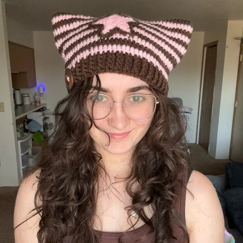 Star crochet cat beanie