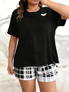 Spring Summer New Plus Size Loose Casual Fashion Comfortable Sleepwear Loungewear Matching Pajama Set for Women, Heart Print Round Neck Top and Plaid Shorts Two-Piece Gingham Pajamas Set