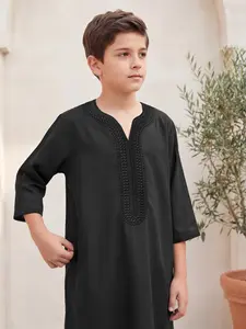 Black Muslim Thobe for Boys 8-12, Exquisite Embroidery V-Neck Three-Quarter Sleeve with Pockets, Comfortable for Daily & Party Wear