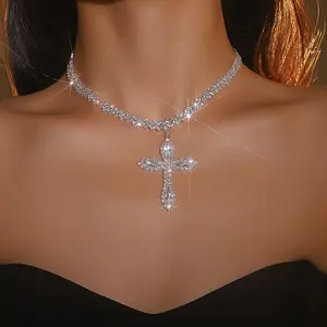 925 sterling silver luxurious sparkling cross pendant necklace, synthetic zircon, silver neck accessory gift, exquisite and elegant, high-end design Versatile Gradient Diamond Bead Rosary Stainless Steel Cuban Link Bear Surgical Stud Earrings Set