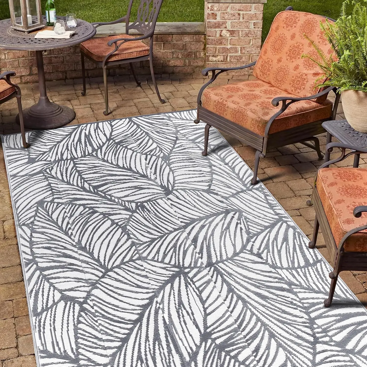 Utopia Home Waterproof Outdoor Rug for Patio 6 x 9 ft, Reversible Plastic Straw Mat for Camping, Picnics, Balcony, Patio, Leaves - GRET & White