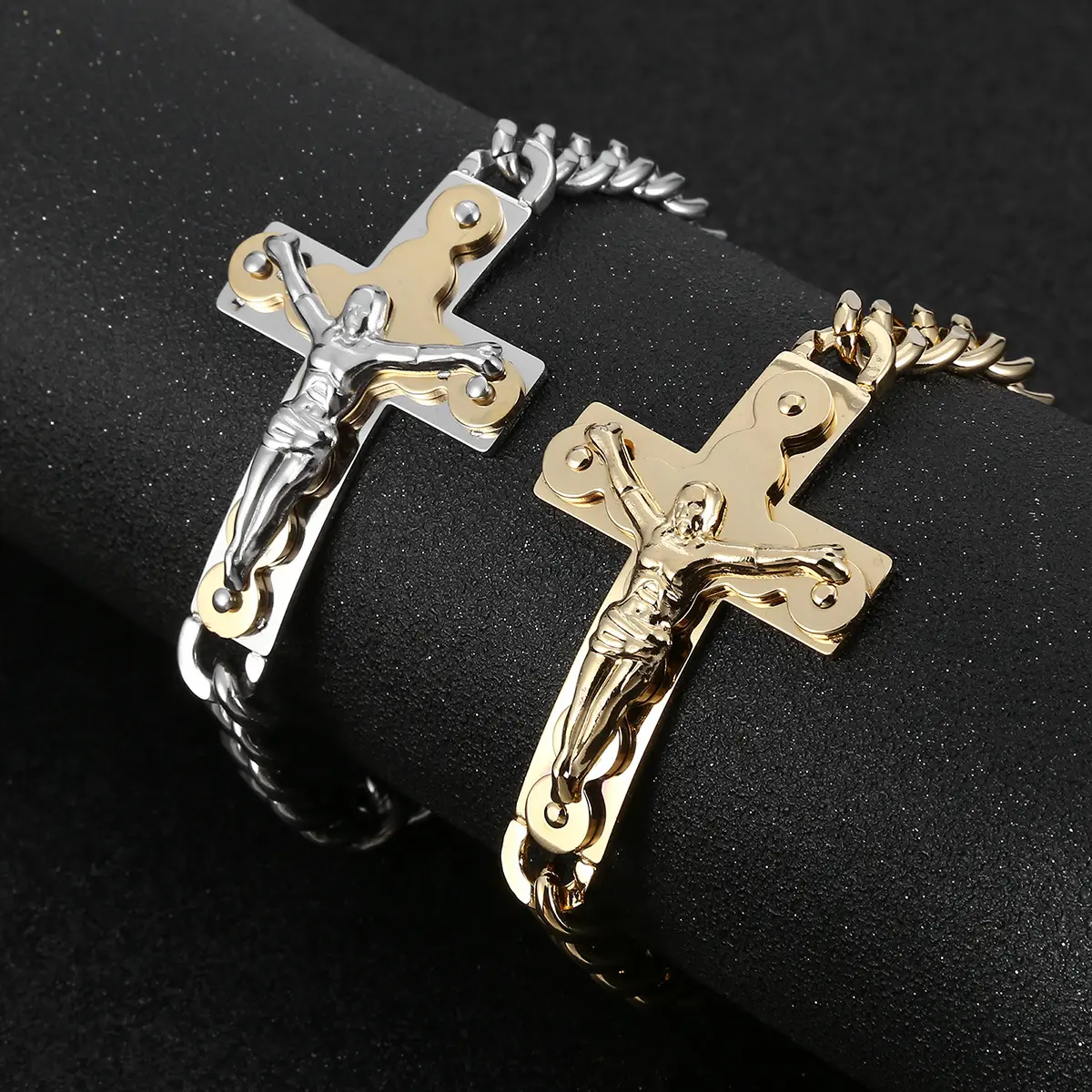 Men's Stainless Steel Curved Cross Cuban Bracelet - Hip hop Religious Jewelry Men's Square Last Supper Pendant, Stainless Steel Jesus and His Disciples Non Fading Shining 3A Zircon Pendant Necklace, Religious Jewelry, Gift for Him