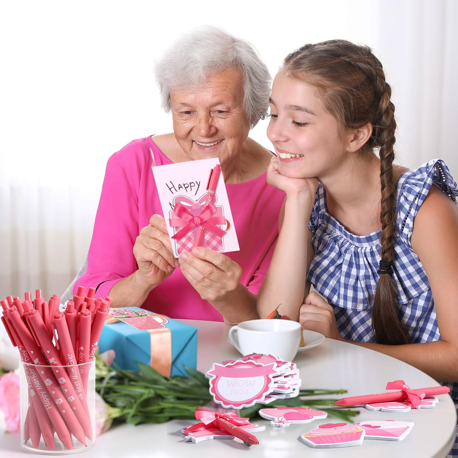 24 Set Mother's Day Sticky Notes and Pens Set Mother's Day Gift Pink Flower Heart Gift Box Bouquet Shaped Self Sticky Notepads Ballpoint Pens for Mothers Day Gift Office Daily Supplies