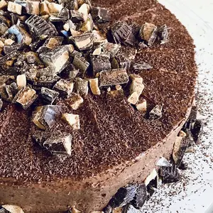 FitBake Chocolate Buttercream Frosting | Keto Frosting for Low Carb Desserts