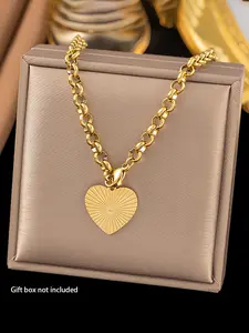 14k Romantic Heart Shaped Pendant Necklace, Elegant Jewelry Accessory for Women & Girls, Perfect Gift for Special Occasions