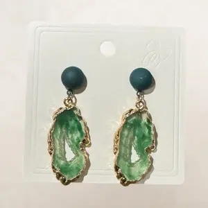 Vintage Green Geode Drop Earrings for Women – New Irregular Emerald Stone Look, Fairycore Luxury Statement Jewelry