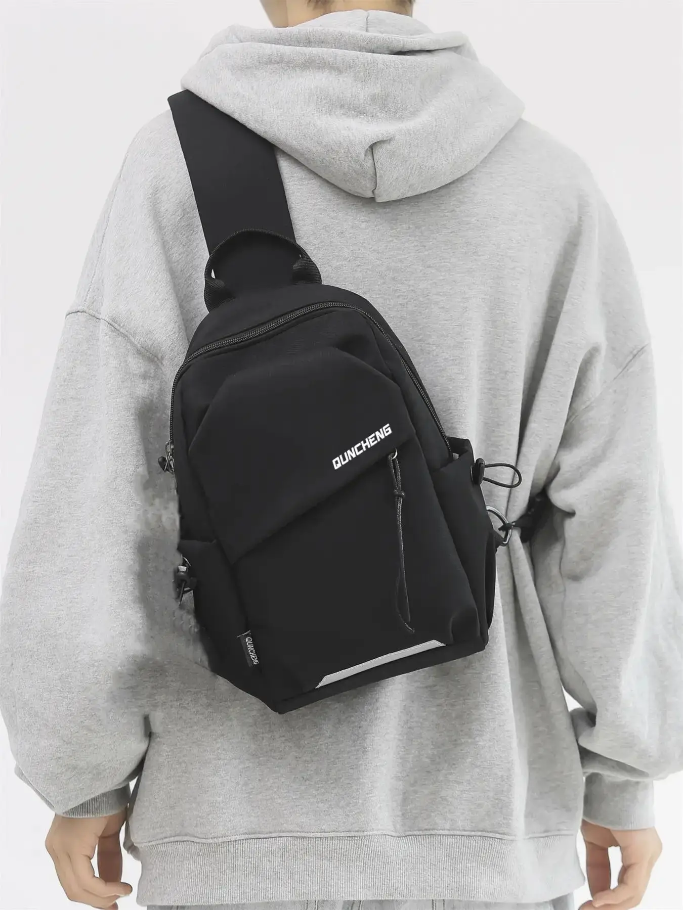 Nylon Casual Letter Print Chest Bag for Women with Zipper, Durable Summer 2025 Trendy Compact Fanny Pack, Belt Bag with Adjustable Strap for Outdoor S