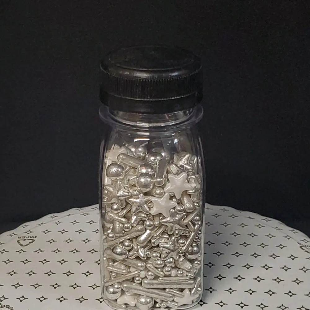 Edible Pearls  for Your Dessert Needs