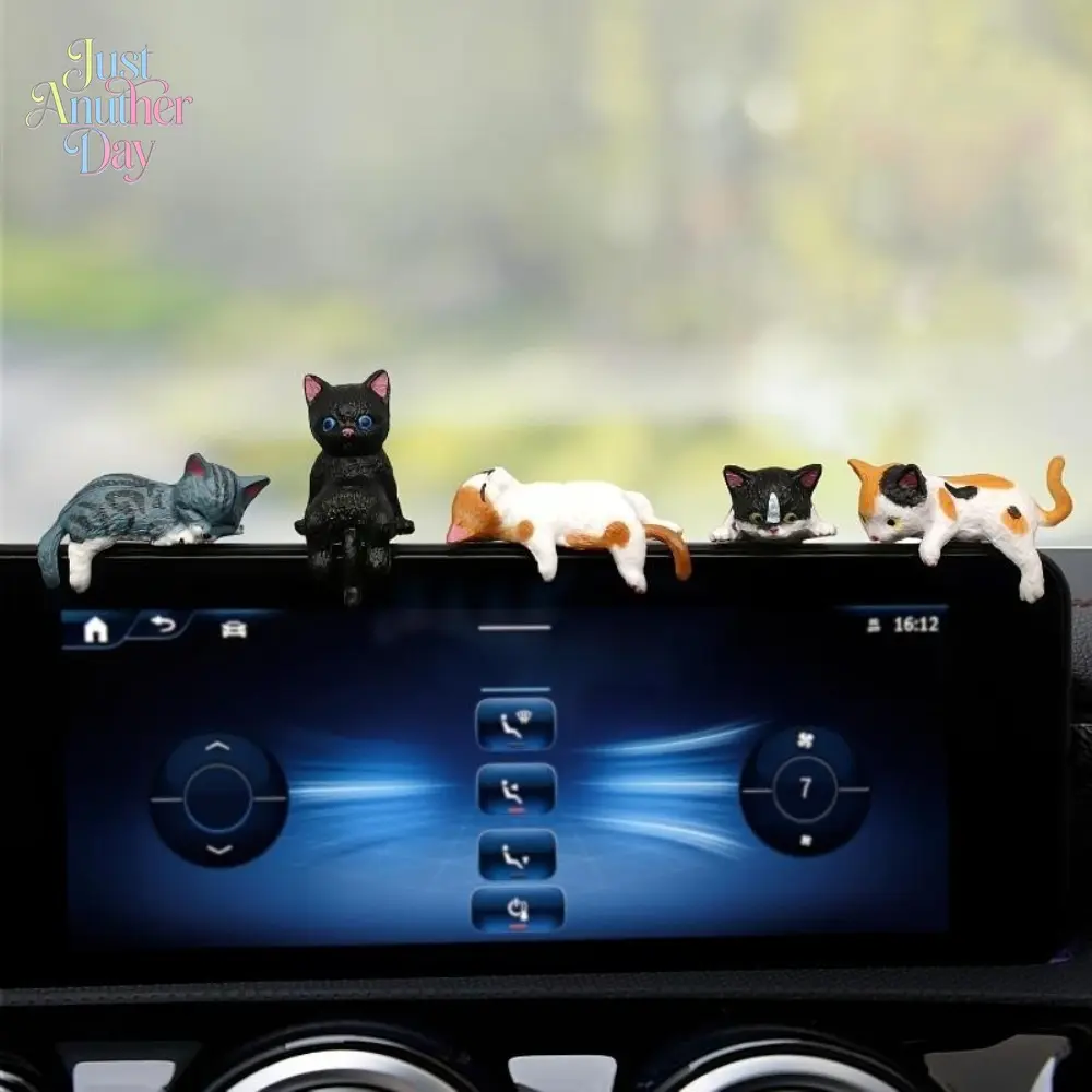 5Pcs Cute Mini Cat Ornaments - Car Desktop Decor, Girly & Cute Car Accessories for Picnic Table & Computer Screen