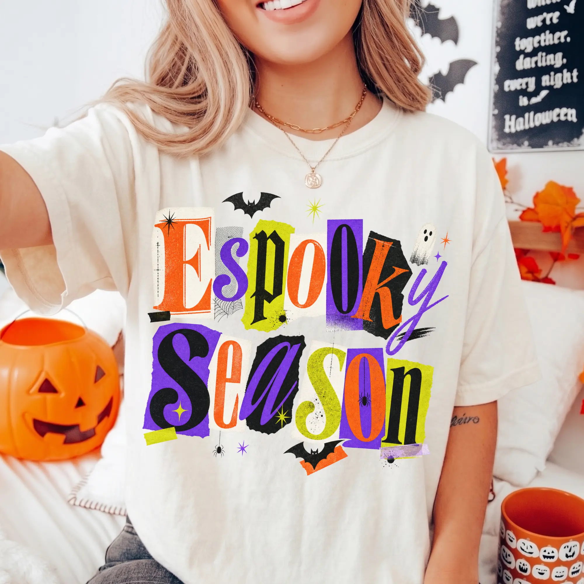 Espooky Season Shirt, Hispanic Halloween Shirt, Spanglish Halloween Tee, Cute Latino Ghost Shirt, Retro Fall Graphic Tee Crewneck Crewneck Crewneck Cotton Crewneck