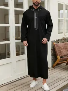 Muslim men's premium traditional thobe long sleeve hooded black embroidered loose Saudi men's traditional clothing suitable for daily outings holiday parties Ramadan gifts Islamic men's clothing