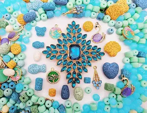 [Premium] GIANT LUXURY: Beautiful & Sparkling Charms for DIY Jewelry & Accessories Crystal Beaded Heart Design Chain