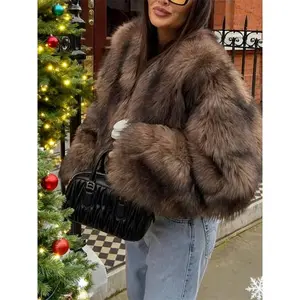 Christmas new faux fur short jacket, fashionable puffy fleece top, luxurious warm versatile winter coat, loose-fitting style