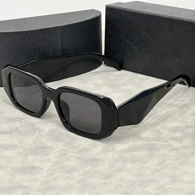 High Quality Trendy Rectangle Sunglasses for Women Men Square Retro Vintage Glasses 90S Y2K Shades with UV400 Protection for Any Occasion