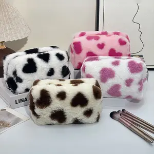 1pcs Heart Plush Cosmetic Bag Large Wash Bag Portable Travel Pouch Storage Pen Bag Gift For Kids Friends Girlfriend Wife Mom Classmates Festivals Birthdays