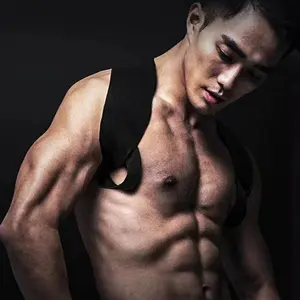 Posture Corrector for Men Women Upper Back Pain Relief Clavicle Support Shoulders Alignment Scoliosis Correction with Adjustable Strap Clavicle Brace for Office Workers Students Home Exercise