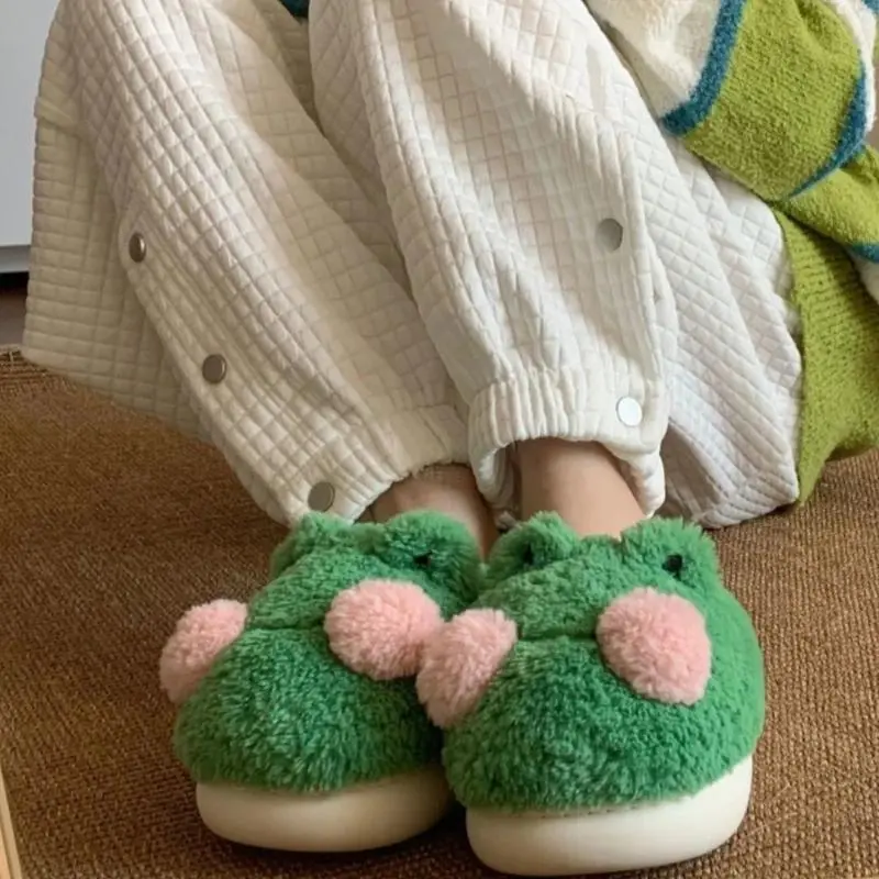 Kawaii Frog Warm Plush Slippers - Non-slip Home Slide Footwear for Parent-child Pairs, Winter Living Room Fashion Accessory