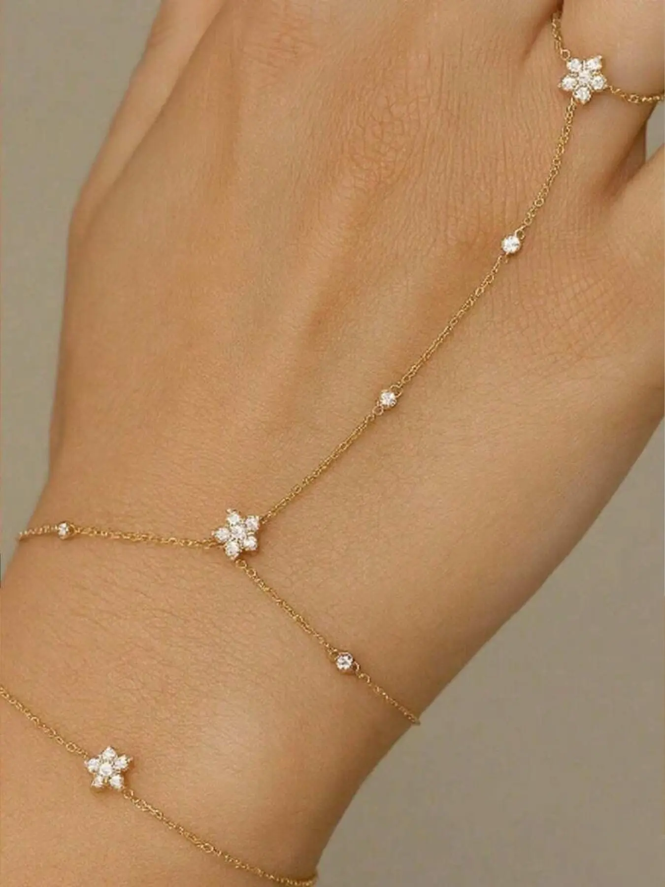 1pc Floral Finger Chain, Minimalist Rhinestone Hand Chain Bracelet Ring Set, Jewelry Sets, Fashionable & Versatile For Women