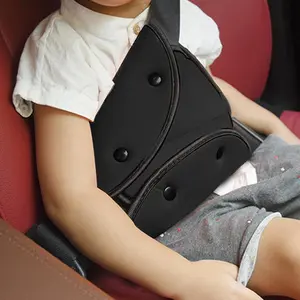 Auto Car Seatbelt Strap Cover Adjuster, Car Seat Belt Regulator, Car Seat Shoulder Strap Pad, Car Seatbelt Adjuster for Kids, Triangle Positioner Fit for All Cars, Car Interior Accessory