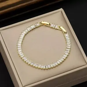 Women's crystal bracelet. This nickel-free and hypoallergenic bracelet makes an excellent gift choice.