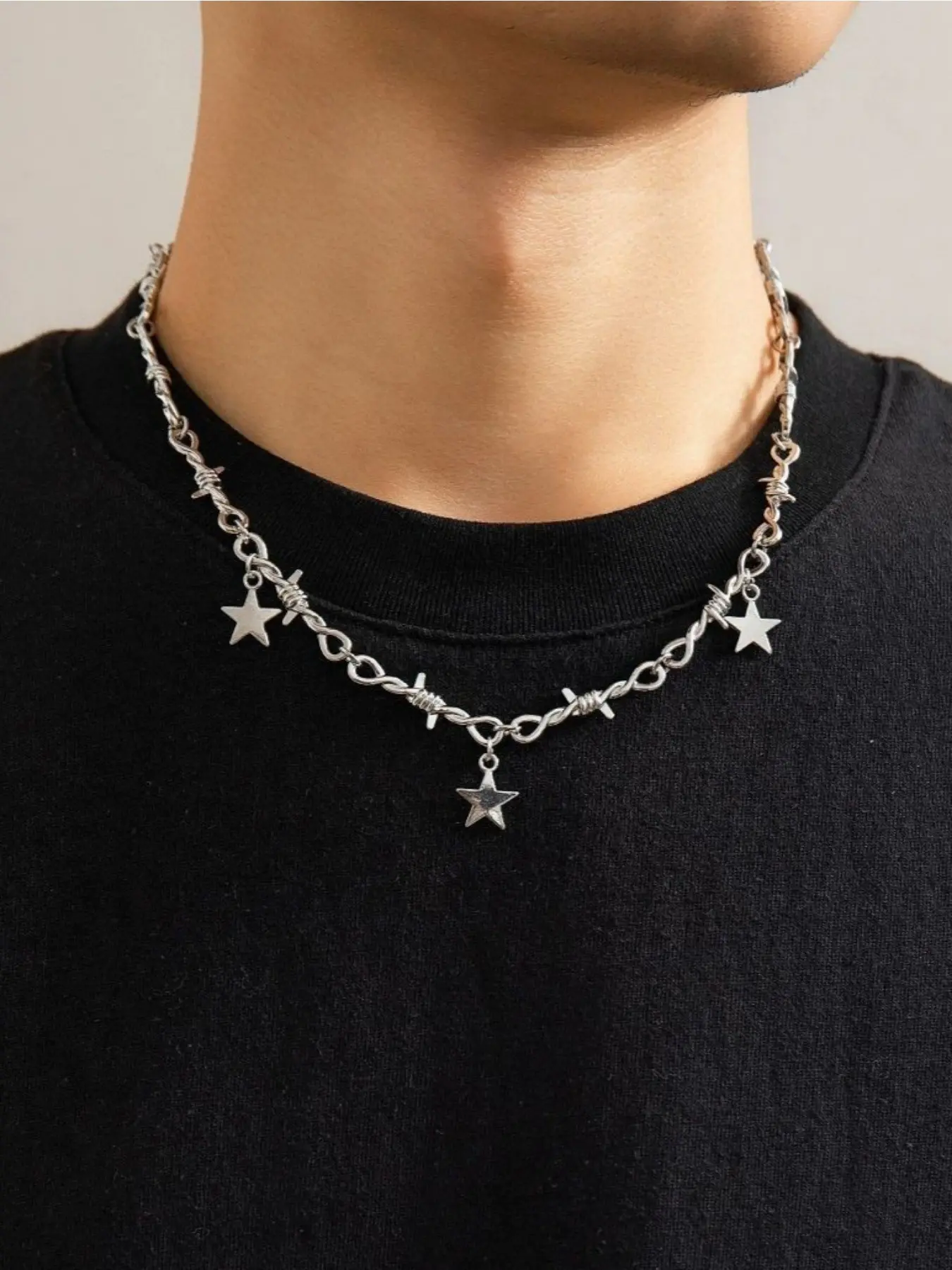 Hip Hop Thorn Chain Star Alloy Chunky Chain Necklaces for Men and Women, Vintage Y2K Unisex Party Jewelry, Unique Fashion Accessory for All Occasions