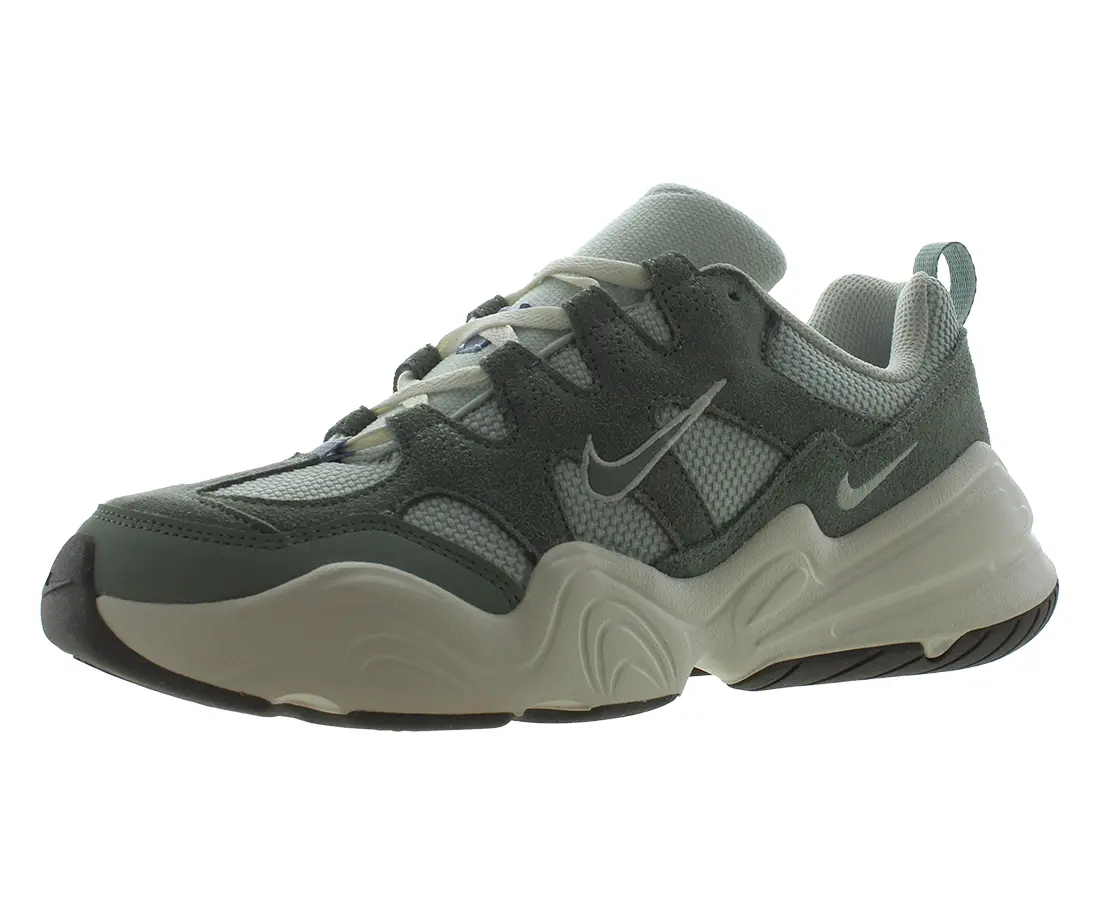 NIKE Tech Hera Women's Chunky Athletic Sneaker, Lifestyle Trainer with a Wavy Midsole for Casual Wear, Sports Shoes, Footwear, Walking Shoes, Closed, Running