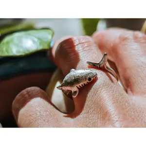 Circling Thresher Shark Ring