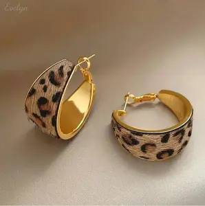 Retro Leopard Print Faux Fur Hoop Earrings, Gold‑Tone Trim Statement Jewelry, Chunky Animal Print Earrings for Everyday & Special Occasions