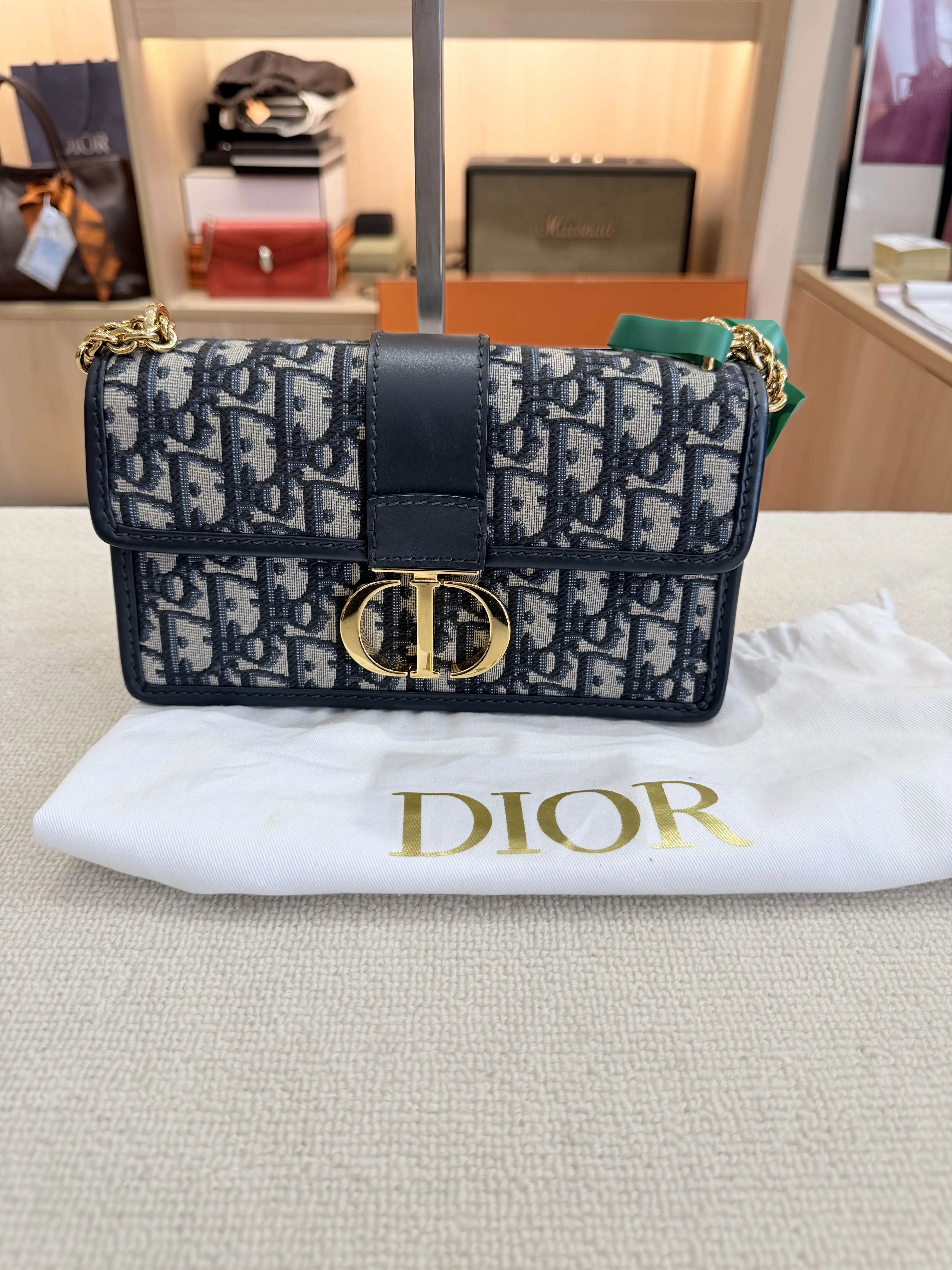 Pre-owned Dior 30 Montaigne Chain Bag Blue Oblique